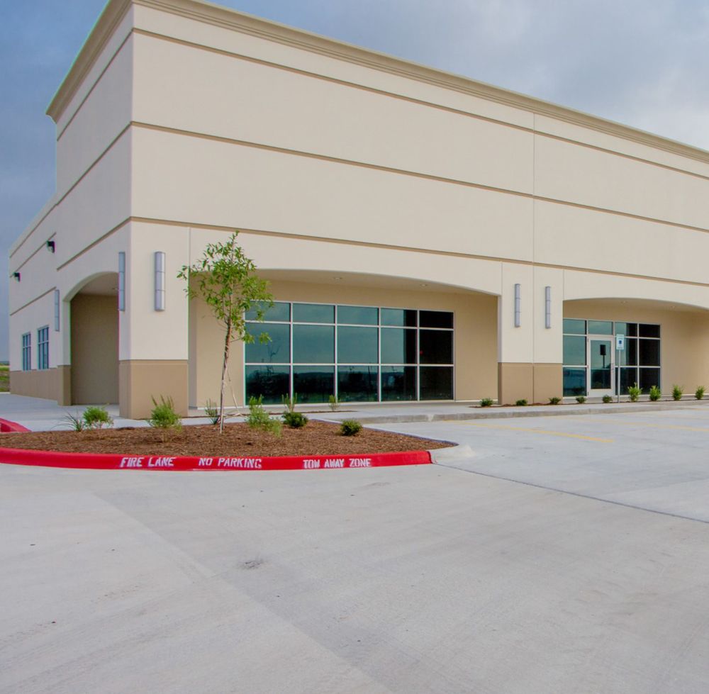 320 Barnes Dr, San Marcos, TX 78666